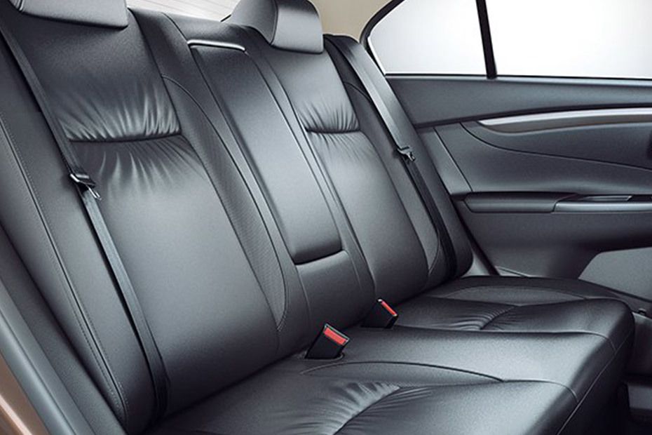 Suzuki Ciaz (2016-2020) Rear Seats