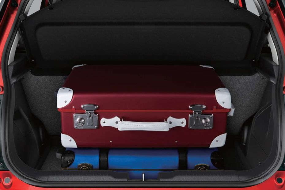 Storage Closer View of Suzuki Swift Storage Closer View of Suzuki Swift