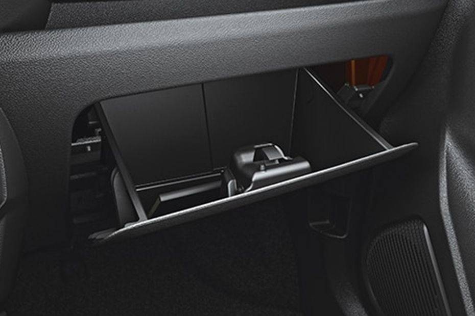 Suzuki S-Presso Glove Box Open Suzuki S-Presso Glove Box Open