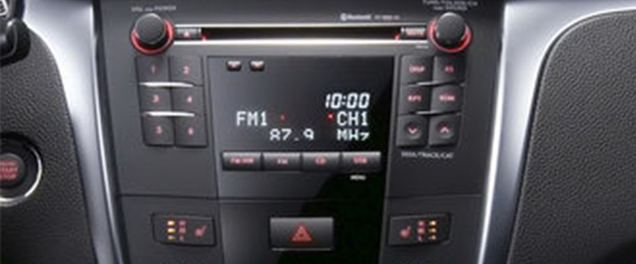 Front AC Controls of Suzuki Kizashi