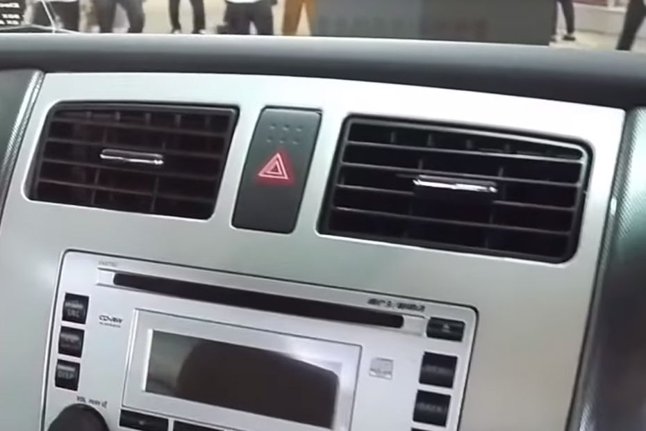 Suzuki APV Front Ac Vents