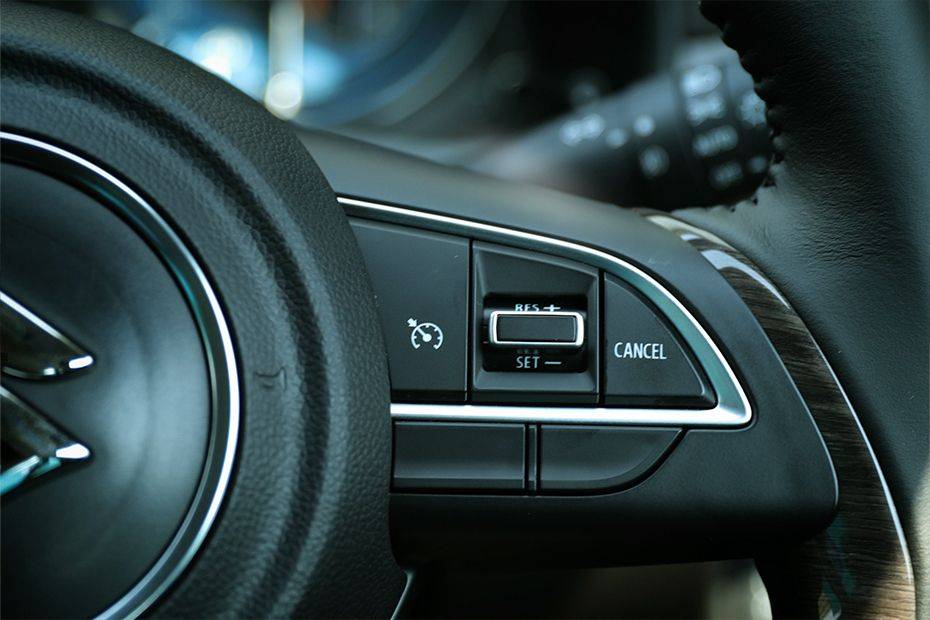 Suzuki Ertiga Hybrid Multi Function Steering Suzuki Ertiga Hybrid Multi Function Steering