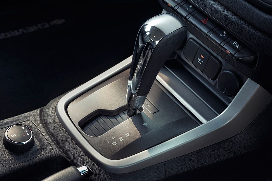 Chevrolet Trailblazer (2017-2021) Gear Shifter Chevrolet Trailblazer (2017-2021) Gear Shifter