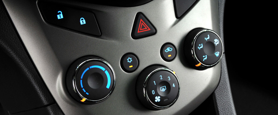 Side AC Controls of Chevrolet Sonic