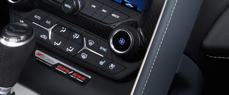 Side AC Controls of Chevrolet Corvette Z06