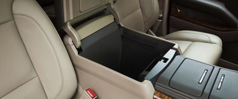 Suburban (2001-2014) Front Center Divider