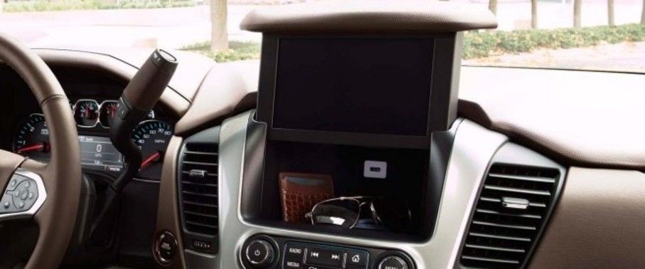 Chevrolet Suburban (2001-2014) Glove Box Open