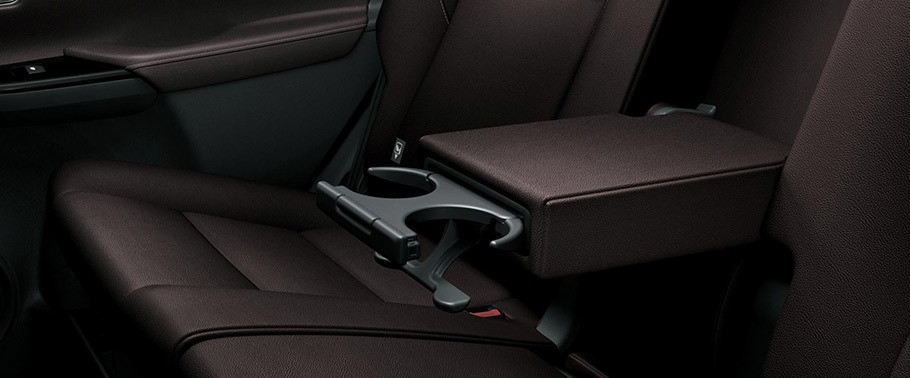 Fortuner Armrest Rear Fortuner Armrest Rear