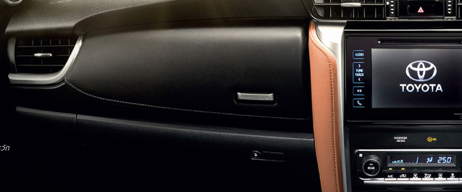 Fortuner Front Side Ac Vents Fortuner Front Side Ac Vents