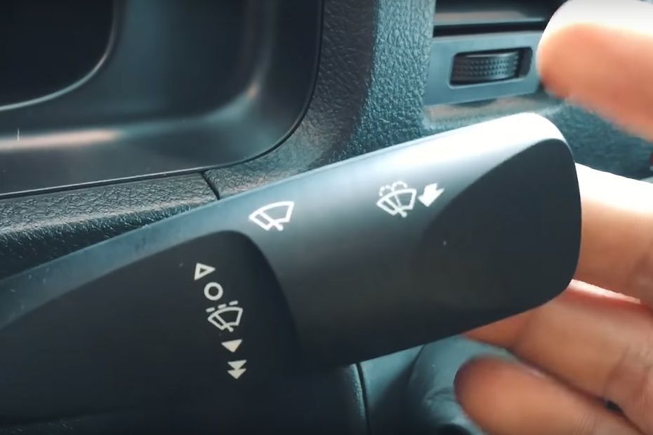 Toyota Hiace LXV Headlamp Beam Switches