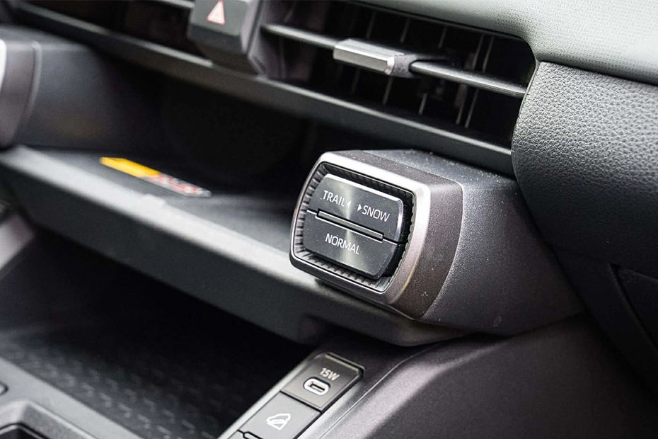 Center Controls of Toyota RAV4