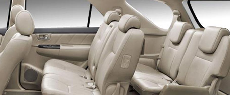 Toyota Fortuner (2011-2018) Rear Seats