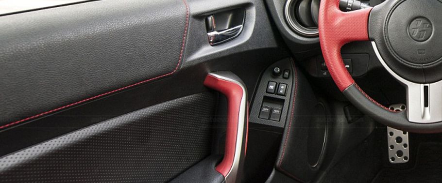 Toyota 86 (2012-2016) Drivers Side In Side Door Controls Toyota 86 (2012-2016) Drivers Side In Side Door Controls