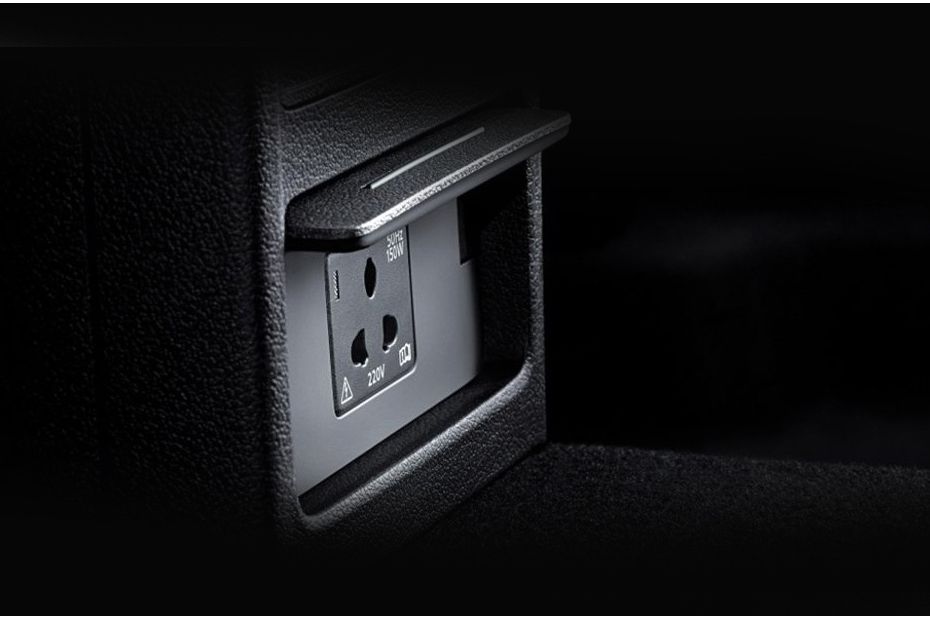 Power Accessories Outlet View of Volkswagen Tiguan