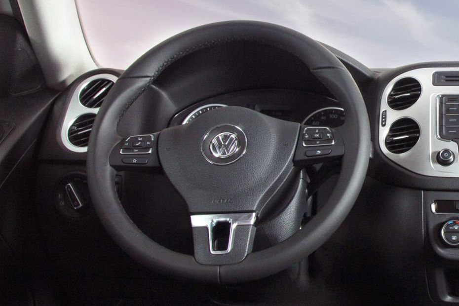 Volkswagen Tiguan Steering Wheel