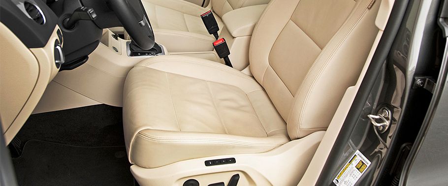 Volkswagen Tiguan 2015 Seat Adjustment Controllers