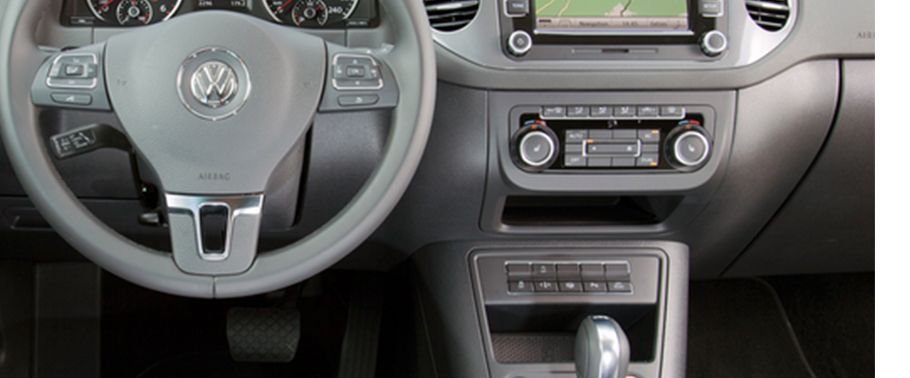 Stereo View of Tiguan 2015