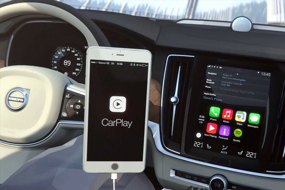 Power Accessories Outlet View of Volvo V90