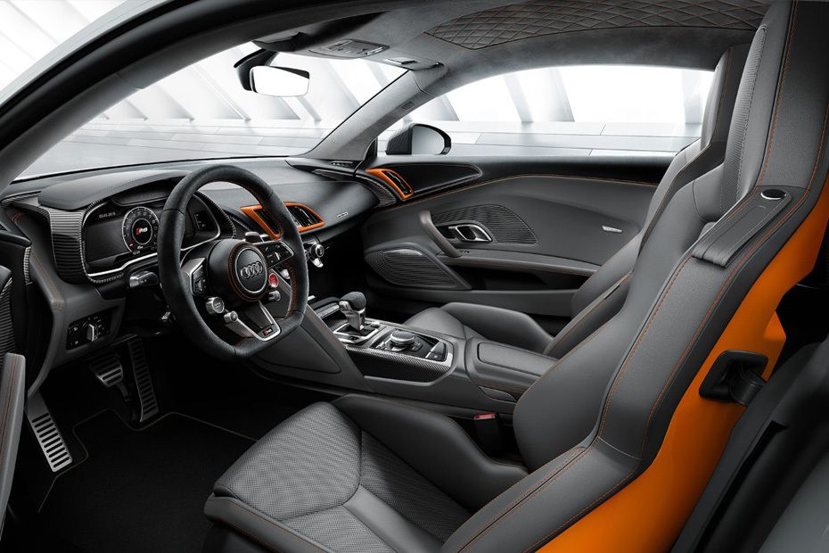 Audi R8 Coupe Front Seats