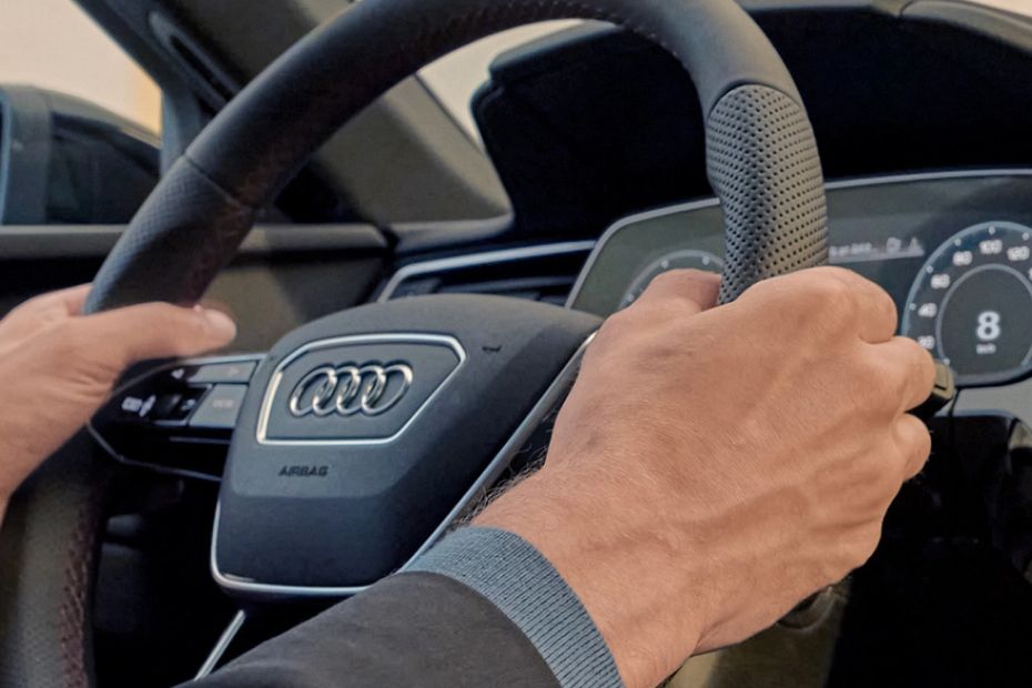 Audi Q8 E-tron Steering Wheel Audi Q8 E-tron Steering Wheel