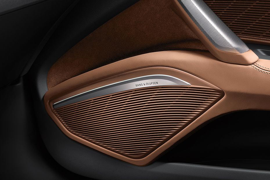 Speakers View of Audi TT