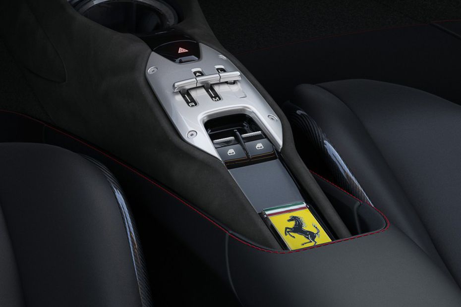 Ferrari SF90 Stradale Gear Shifter
