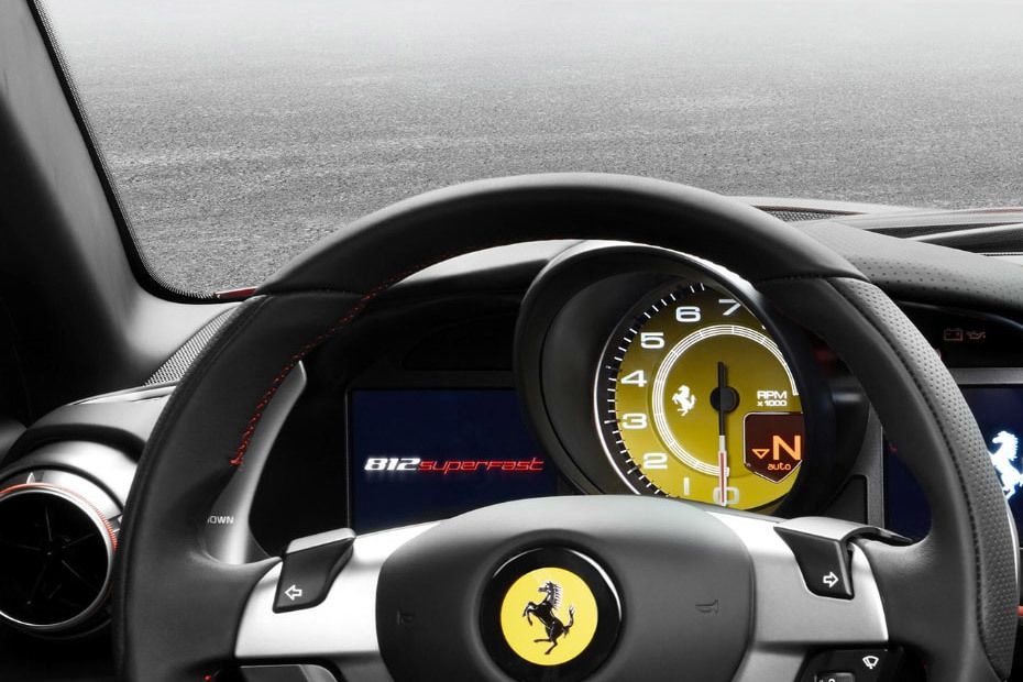 Ferrari 812 Superfast Tachometer