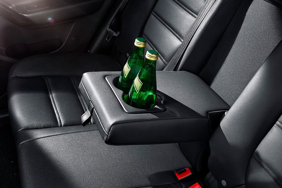 MG GS Armrest Rear MG GS Armrest Rear