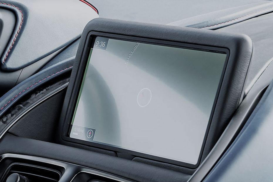 Aston Martin DBS Superleggera Touch Screen