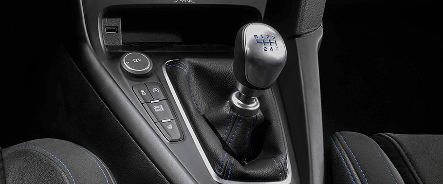 Ford Focus RS 2018 Gear Shifter