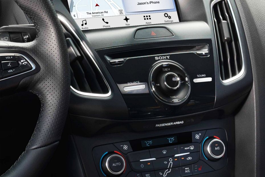 Front AC Controls of Ford Focus Sedan (2005-2019) Front AC Controls of Ford Focus Sedan (2005-2019)