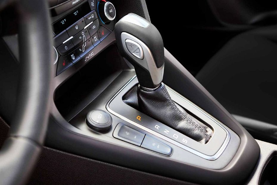 Ford Focus Sedan (2005-2019) Gear Shifter Ford Focus Sedan (2005-2019) Gear Shifter