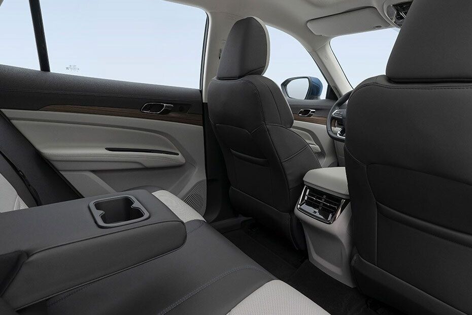 Ford Territory 2024 Interior & Exterior Images, Colors & Video Gallery