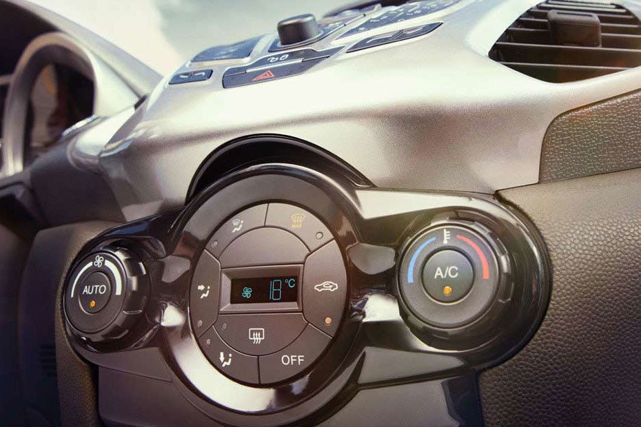 Front AC Controls of Ford EcoSport (2013-2017)