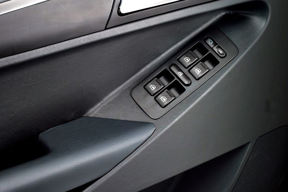 Foton Thunder (2012-2021) Drivers Side In Side Door Controls