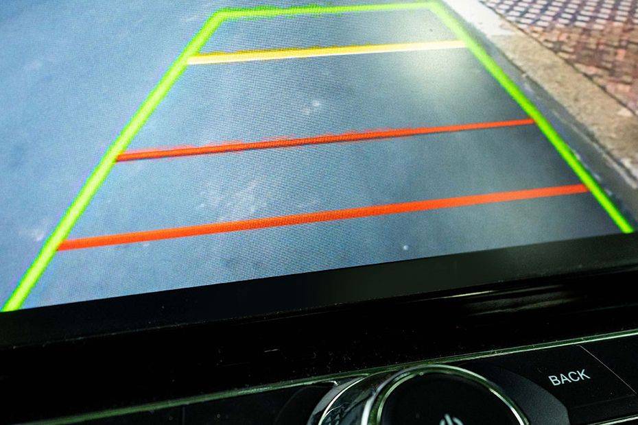 Toplander Parking Assist Toplander Parking Assist