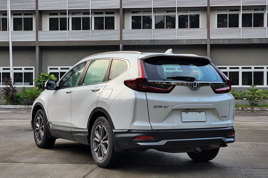 Honda CR-V rear cross side view Honda CR-V rear cross side view