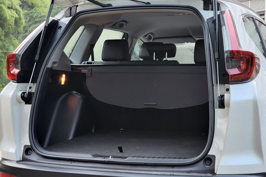 Honda CR-V storage closer view Honda CR-V storage closer view