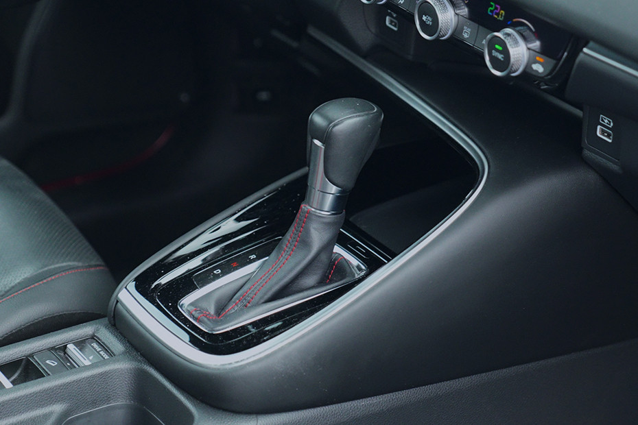 Honda HR-V gear shifter