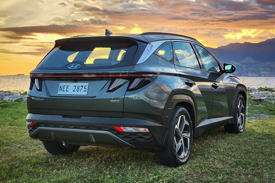 Hyundai Tucson rear angle view Hyundai Tucson rear angle view