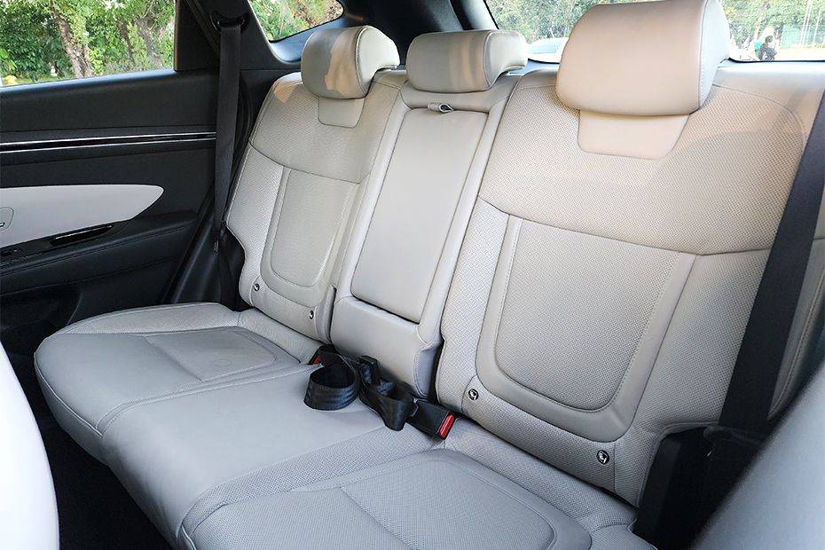 Hyundai Tucson rear seats Hyundai Tucson rear seats