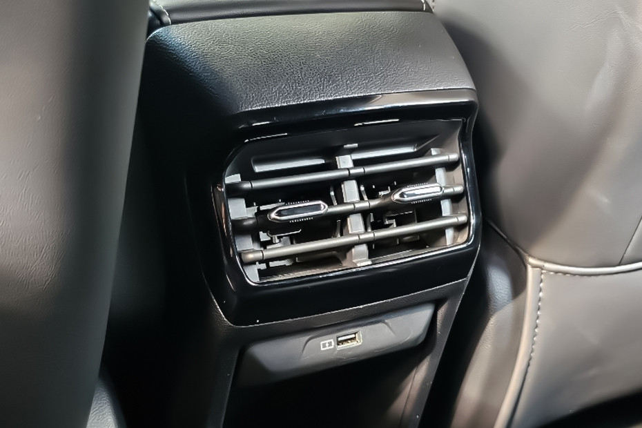 MG One Ac Vents MG One  ac vents