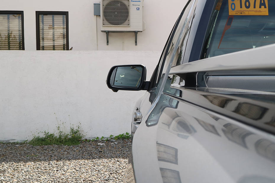 Ford Ranger drivers side mirror rear angle Ford Ranger drivers side mirror rear angle