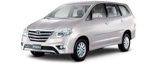 innova car silver