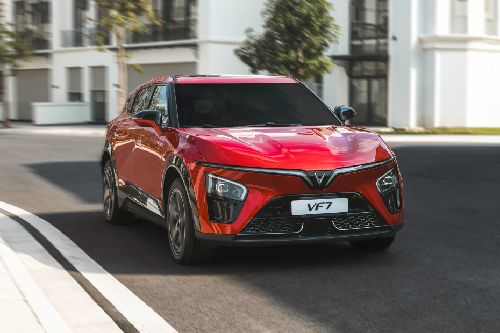 VinFast VF 7 Dimension Front View
