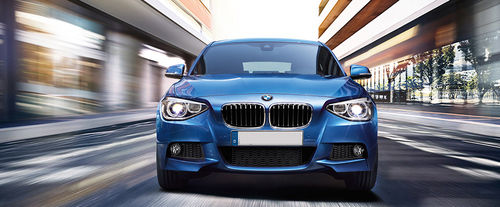 Full Front View of 1 Series (Three Door)