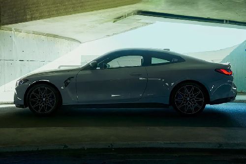 BMW M4 Coupe Competition Front Cross Side View