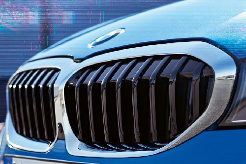 3 Series Sedan Grille View