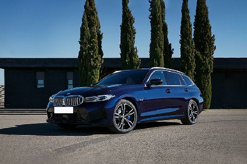 3 Series Touring Front angle low view