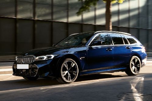 Front Side View BMW 3 Series Touring Front Side View